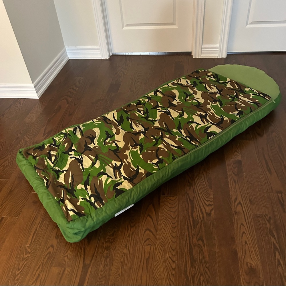Marshmallow Camouflage Kid's Inflatable Mattress Sleeping Bag Combination